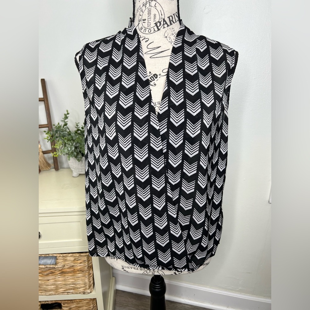 Ark & Co Wrap Top